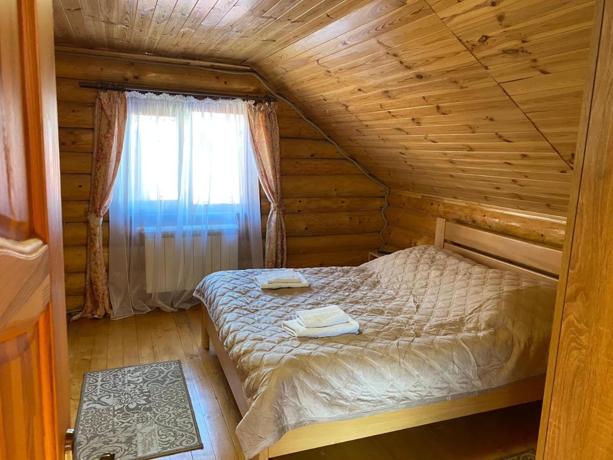 Smerekovyi Dvir Poljana Exterior foto