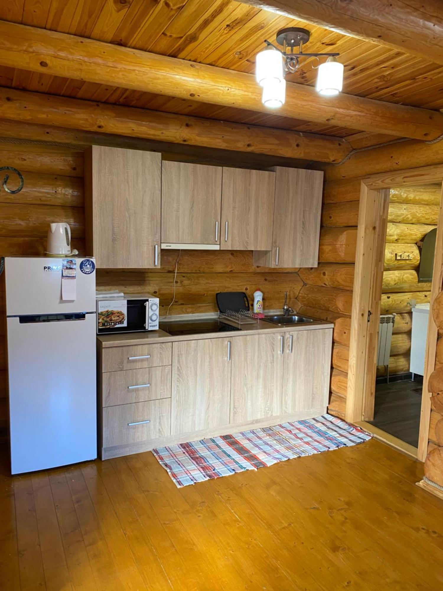 Smerekovyi Dvir Poljana Exterior foto
