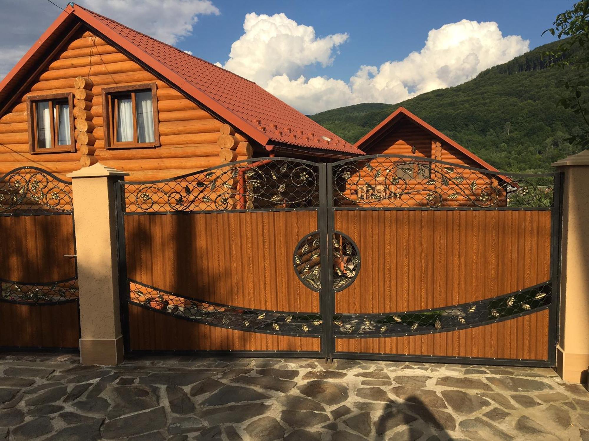 Smerekovyi Dvir Poljana Exterior foto